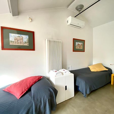 Appartement Loft Sant Ambrogio With Terrance à Milan Extérieur photo